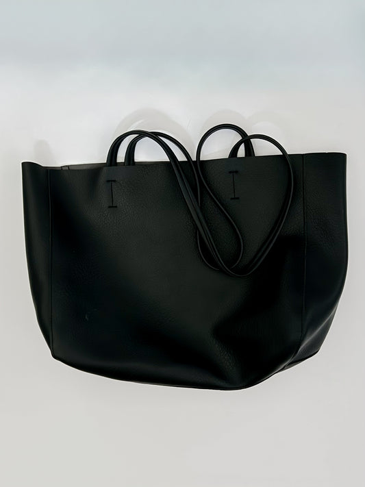 Black tote bag