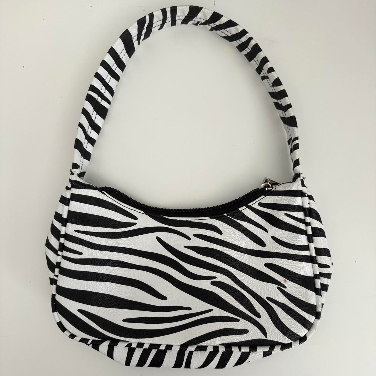 Zebra shoulder bag